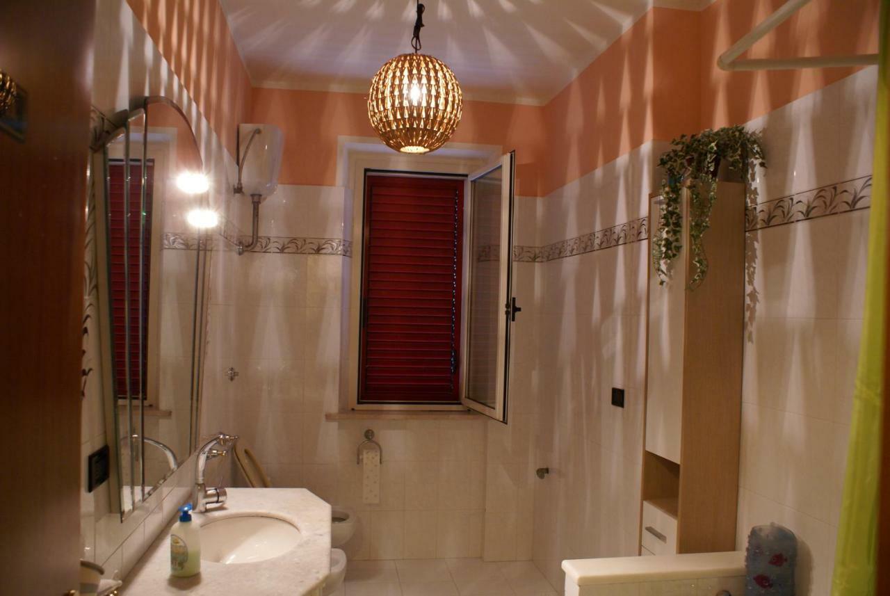 People Bed & Breakfast Castorano Exterior photo